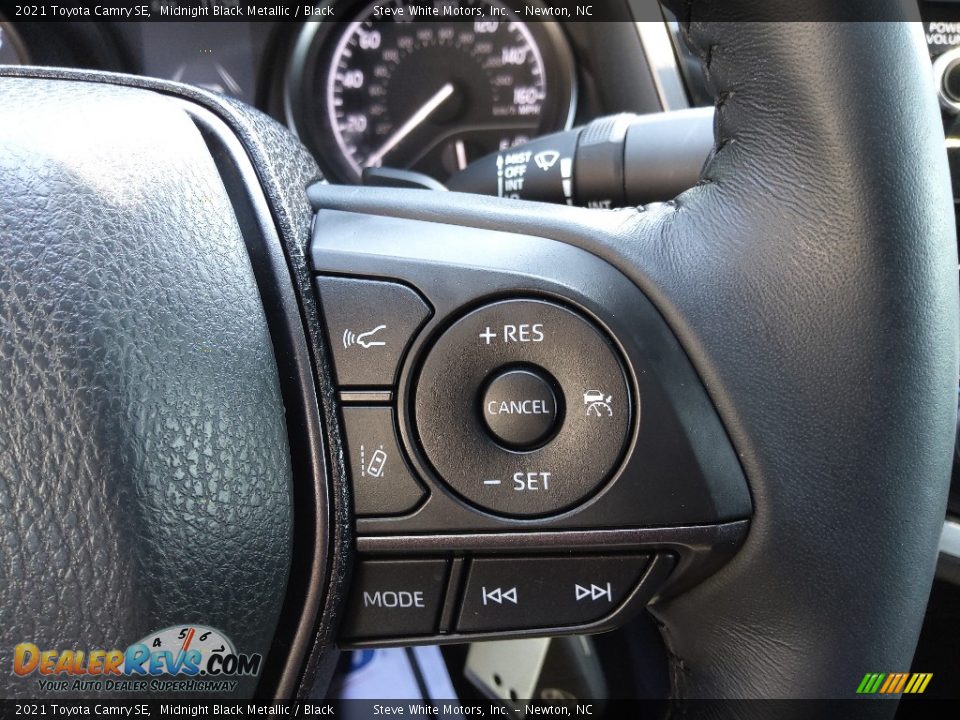 2021 Toyota Camry SE Steering Wheel Photo #18
