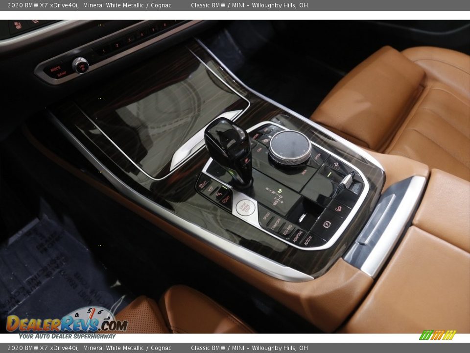 2020 BMW X7 xDrive40i Mineral White Metallic / Cognac Photo #15