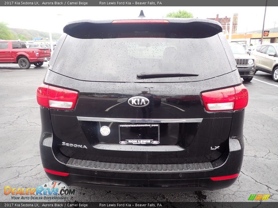 2017 Kia Sedona LX Aurora Black / Camel Beige Photo #7