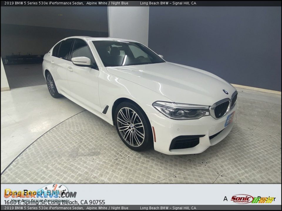 2019 BMW 5 Series 530e iPerformance Sedan Alpine White / Night Blue Photo #1