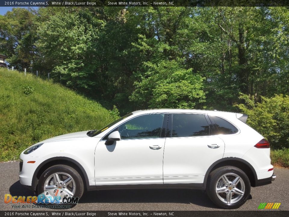 White 2016 Porsche Cayenne S Photo #1