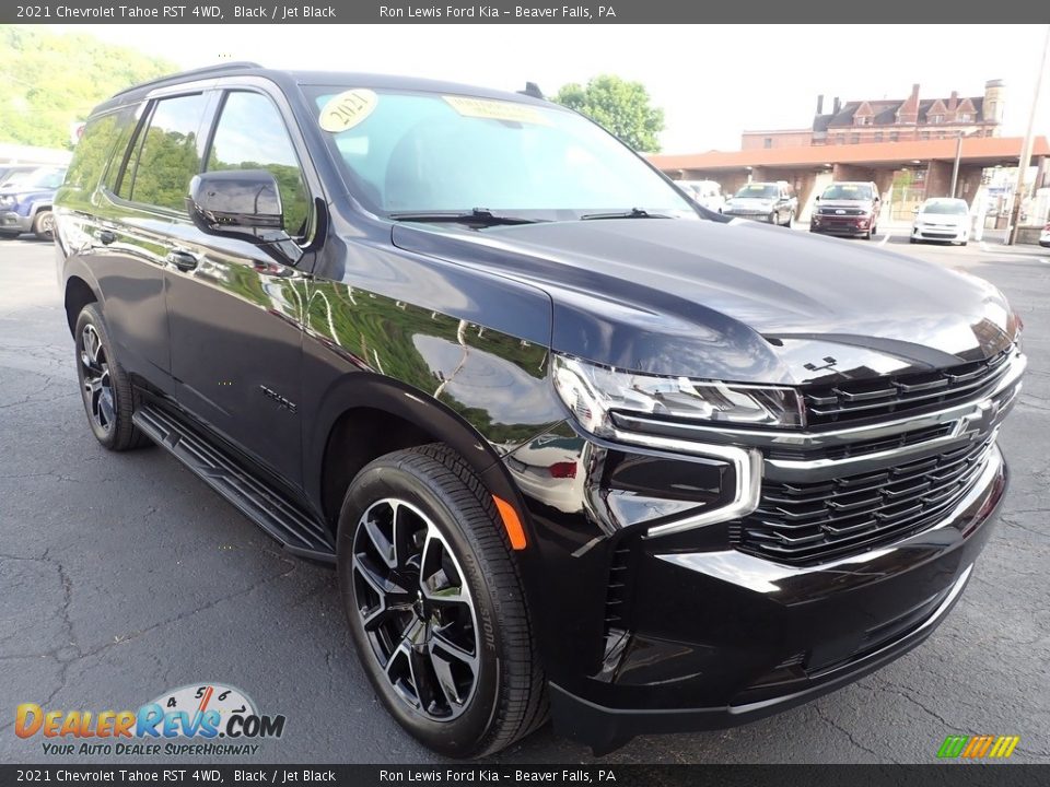 2021 Chevrolet Tahoe RST 4WD Black / Jet Black Photo #2