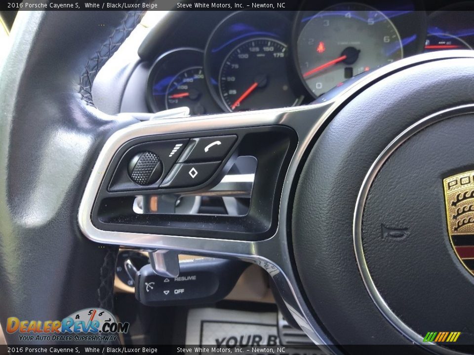 2016 Porsche Cayenne S Steering Wheel Photo #19