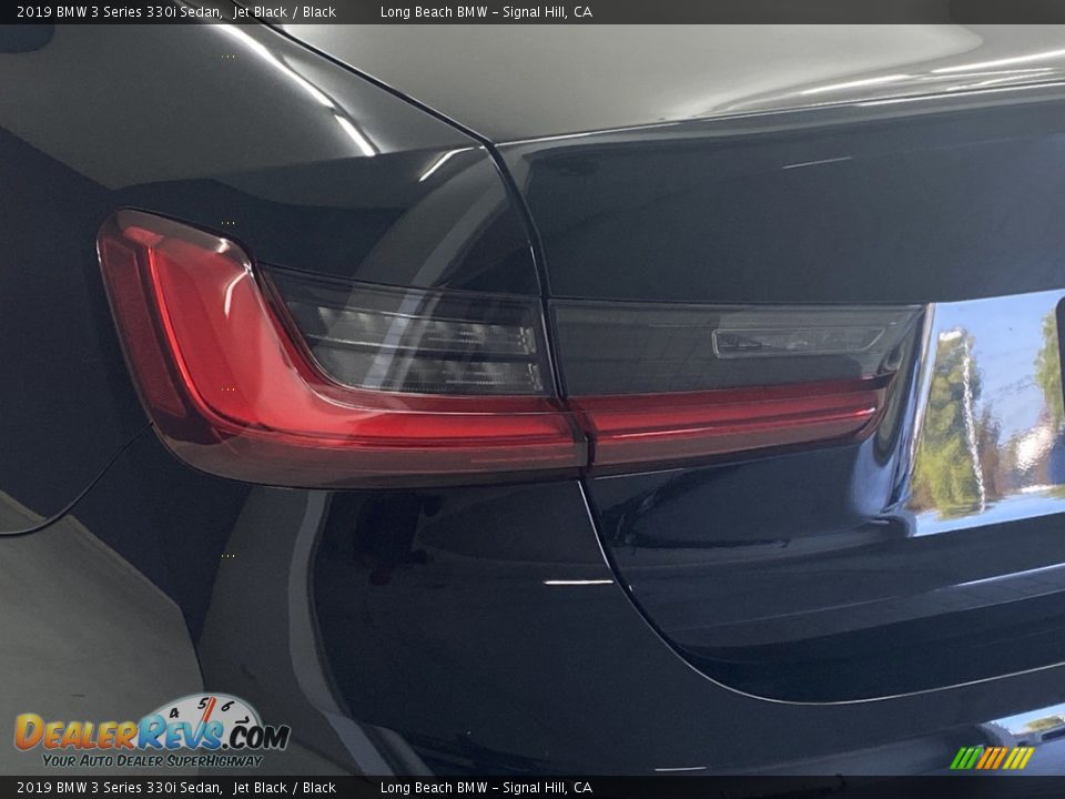 2019 BMW 3 Series 330i Sedan Jet Black / Black Photo #8