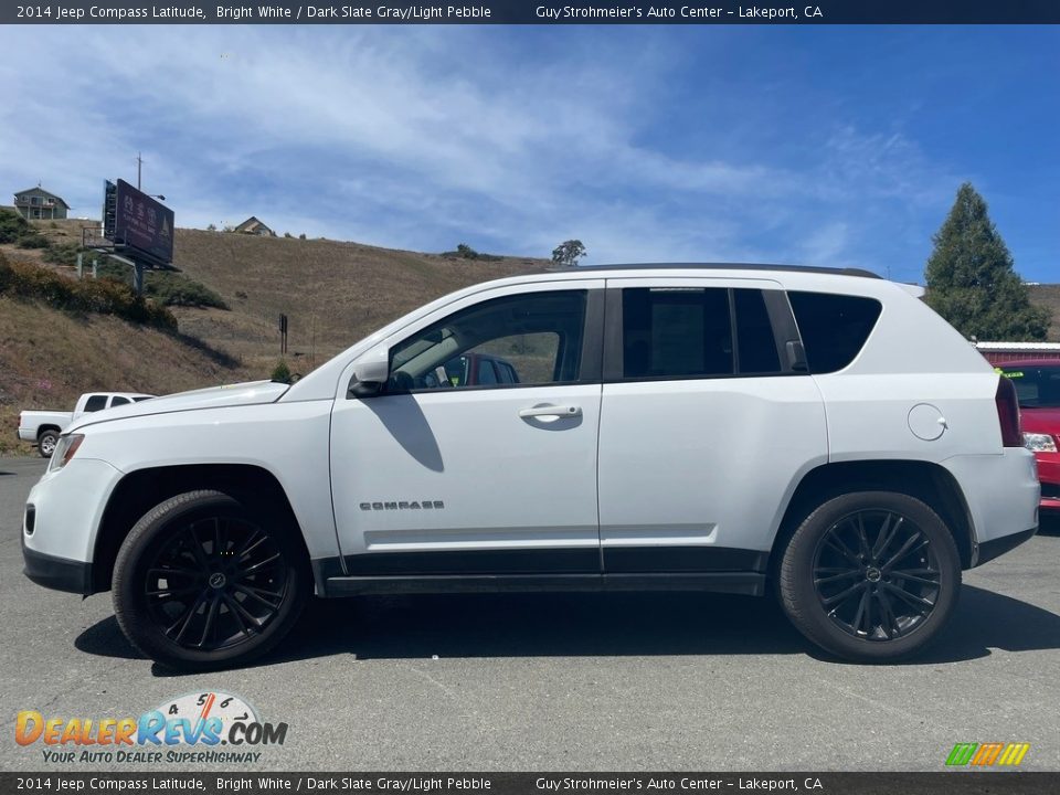 2014 Jeep Compass Latitude Bright White / Dark Slate Gray/Light Pebble Photo #4