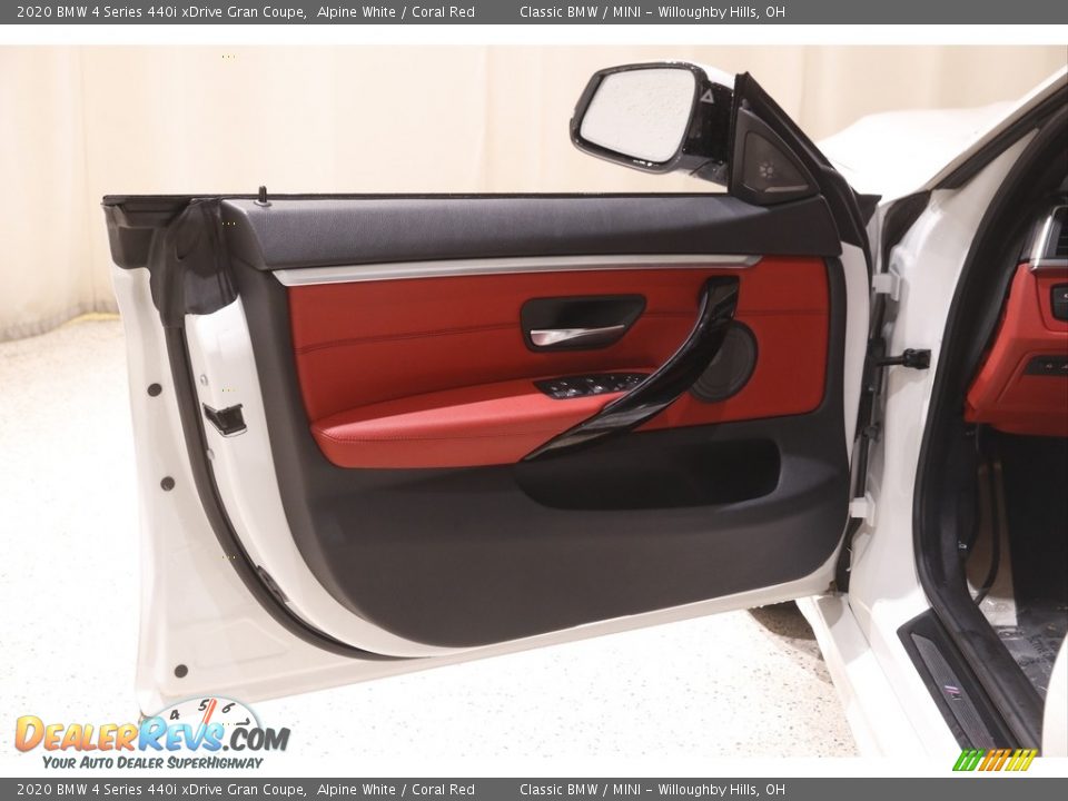 Door Panel of 2020 BMW 4 Series 440i xDrive Gran Coupe Photo #4