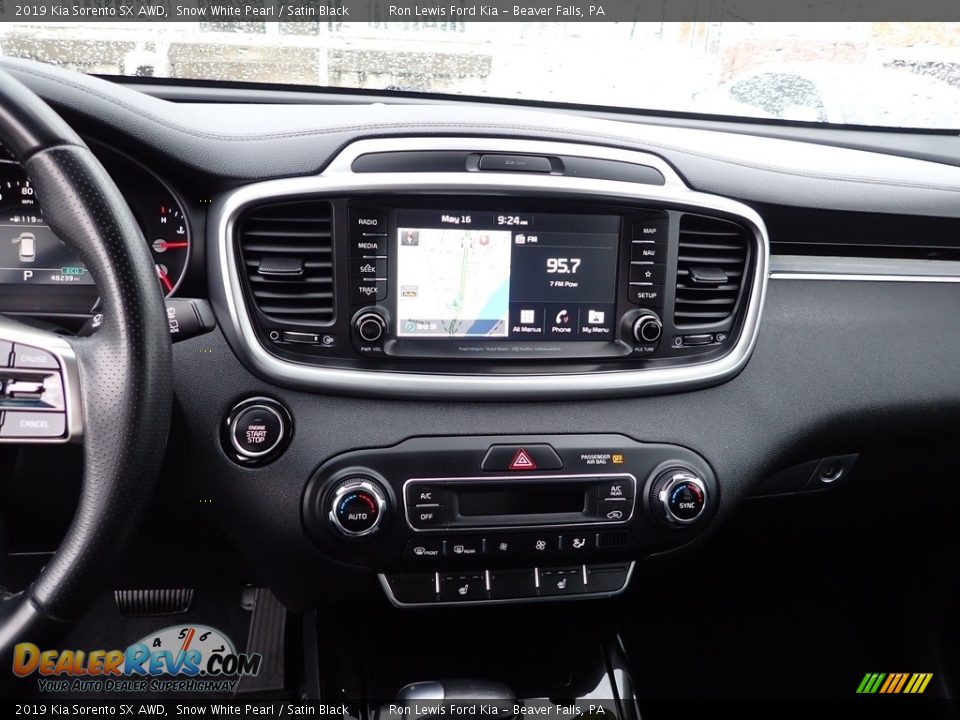 2019 Kia Sorento SX AWD Snow White Pearl / Satin Black Photo #15