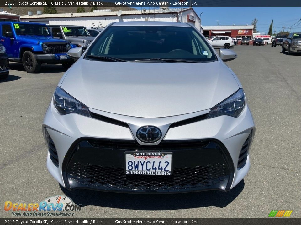 2018 Toyota Corolla SE Classic Silver Metallic / Black Photo #2