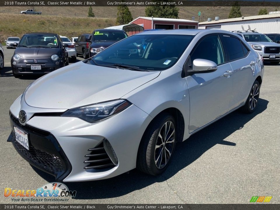 2018 Toyota Corolla SE Classic Silver Metallic / Black Photo #3