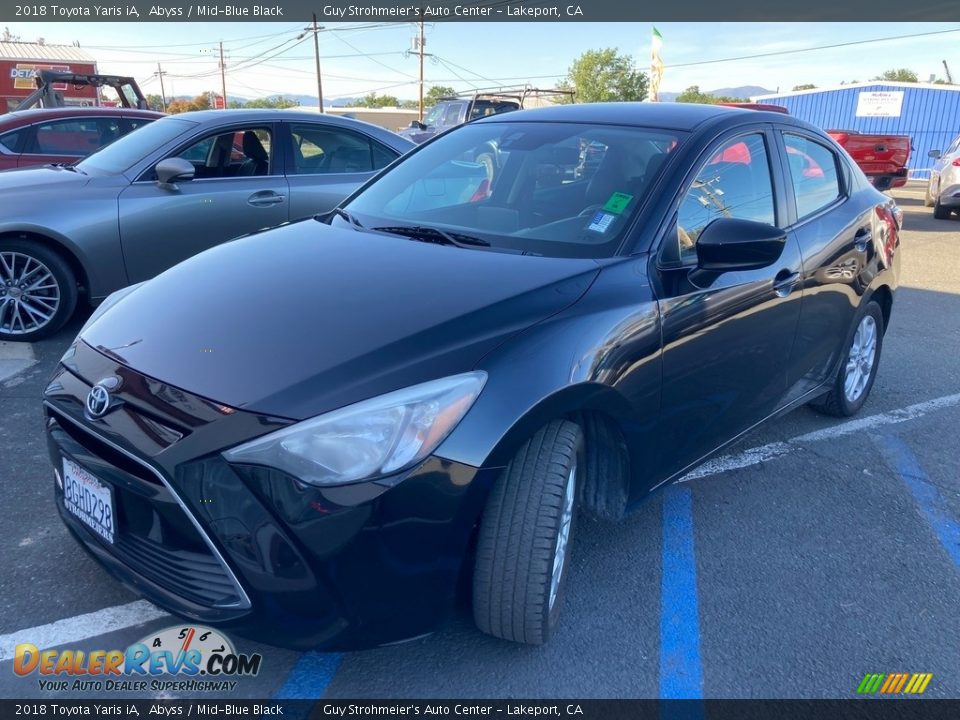 2018 Toyota Yaris iA Abyss / Mid-Blue Black Photo #3
