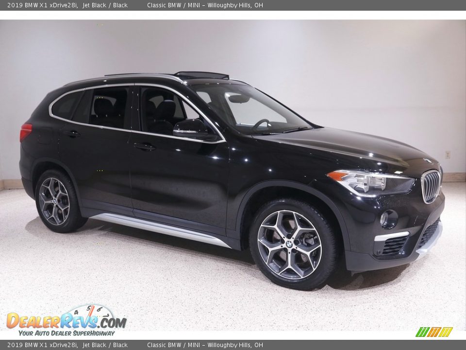 2019 BMW X1 xDrive28i Jet Black / Black Photo #1