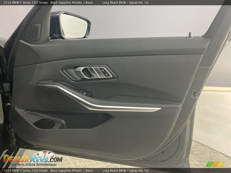 2019 BMW 3 Series 330i Sedan Black Sapphire Metallic / Black Photo #31
