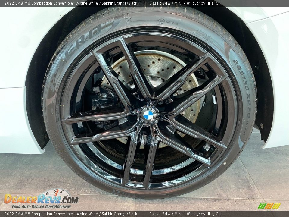 2022 BMW M8 Competition Convertible Wheel Photo #3