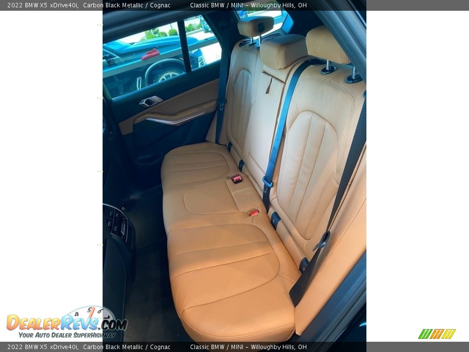 Rear Seat of 2022 BMW X5 xDrive40i Photo #5