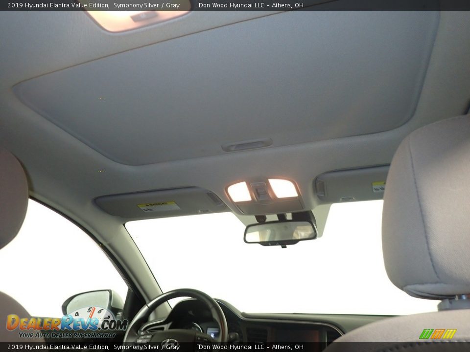 2019 Hyundai Elantra Value Edition Symphony Silver / Gray Photo #2