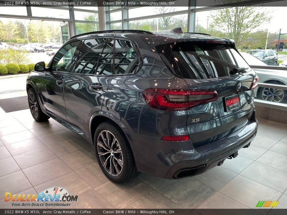 2022 BMW X5 M50i Arctic Gray Metallic / Coffee Photo #2