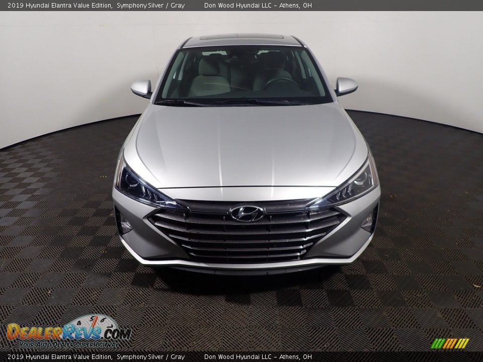 2019 Hyundai Elantra Value Edition Symphony Silver / Gray Photo #7