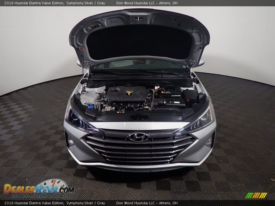2019 Hyundai Elantra Value Edition Symphony Silver / Gray Photo #8