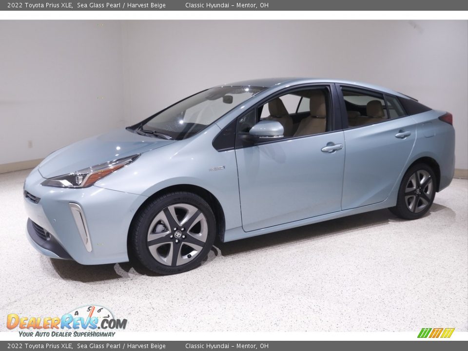 Sea Glass Pearl 2022 Toyota Prius XLE Photo #3