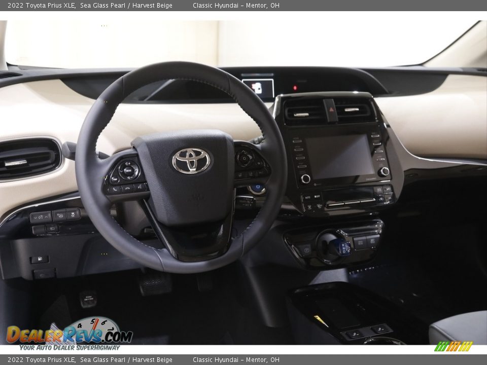 Dashboard of 2022 Toyota Prius XLE Photo #6