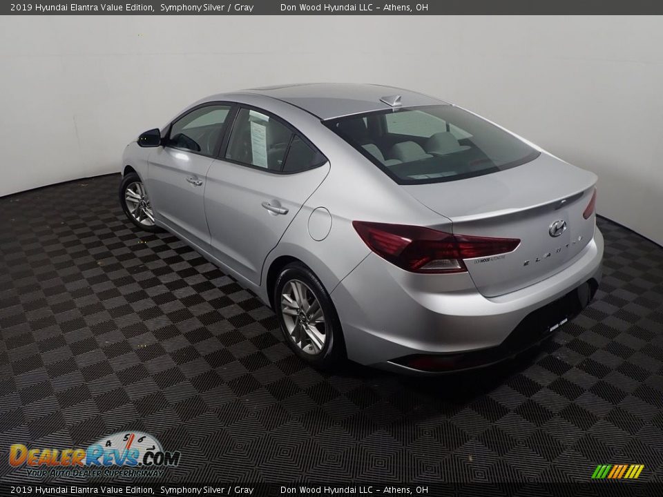 2019 Hyundai Elantra Value Edition Symphony Silver / Gray Photo #14