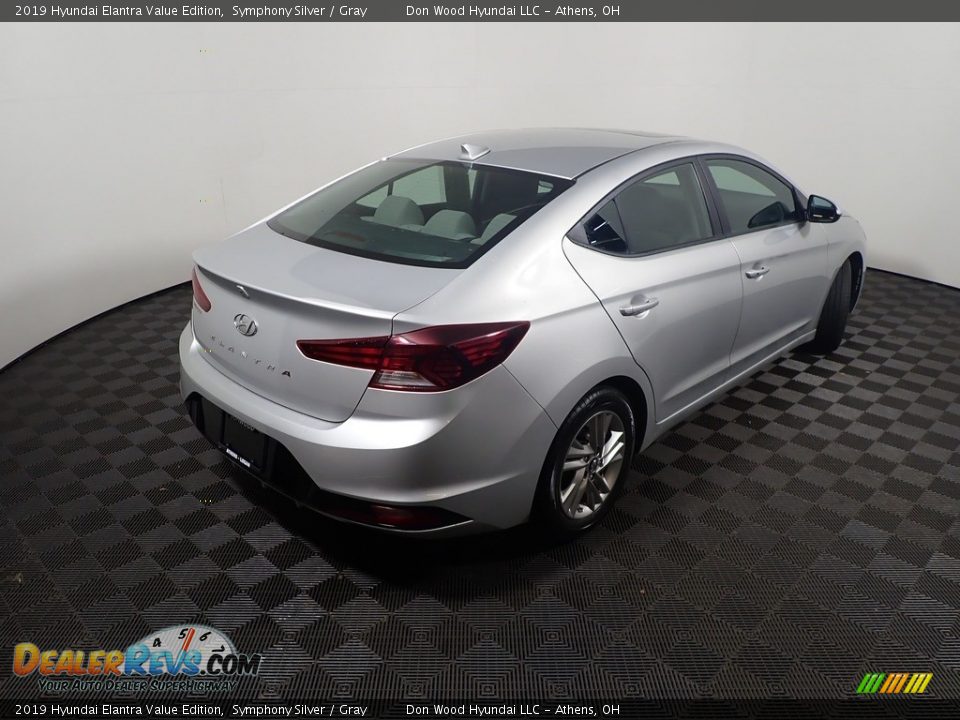 2019 Hyundai Elantra Value Edition Symphony Silver / Gray Photo #19