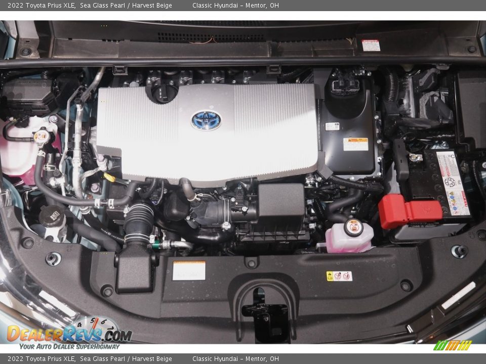 2022 Toyota Prius XLE 1.8 Liter DOHC 16-Valve VVT-i 4 Cylinder Gasoline/Electric Hybrid Engine Photo #19