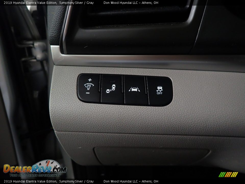 2019 Hyundai Elantra Value Edition Symphony Silver / Gray Photo #33