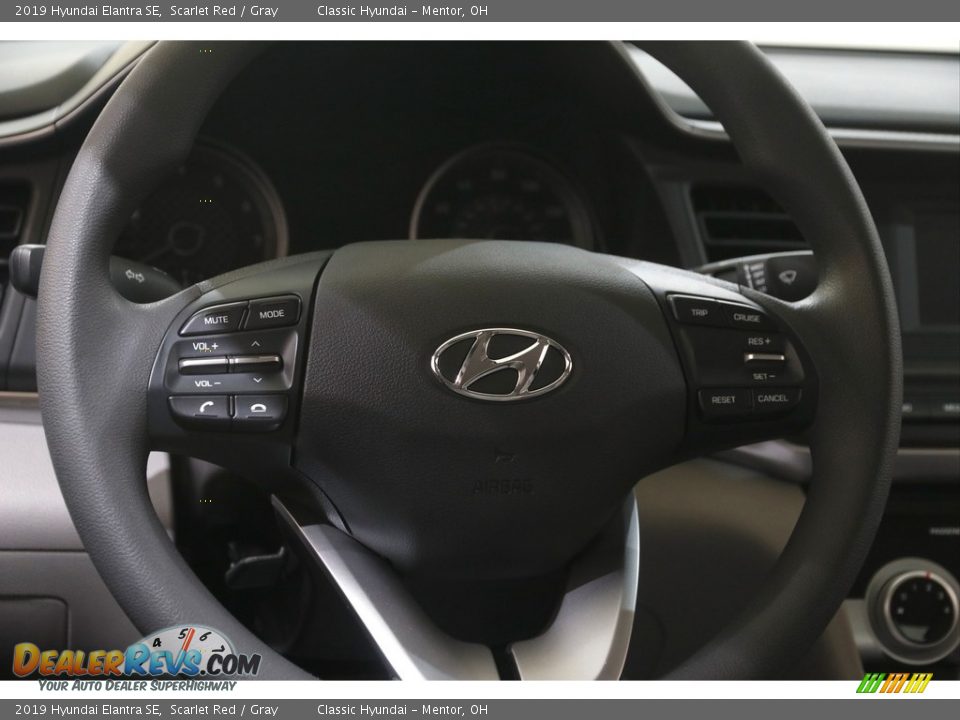 2019 Hyundai Elantra SE Scarlet Red / Gray Photo #7