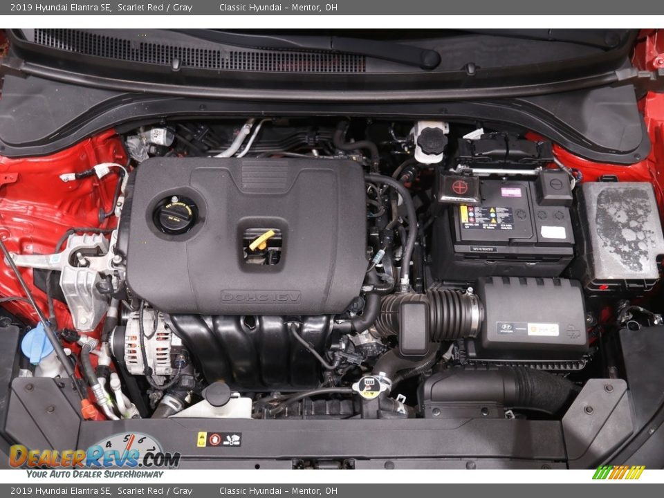 2019 Hyundai Elantra SE Scarlet Red / Gray Photo #18