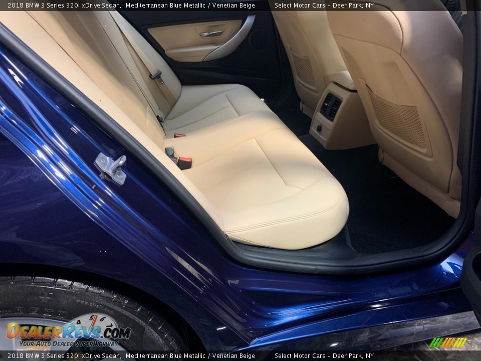 2018 BMW 3 Series 320i xDrive Sedan Mediterranean Blue Metallic / Venetian Beige Photo #15