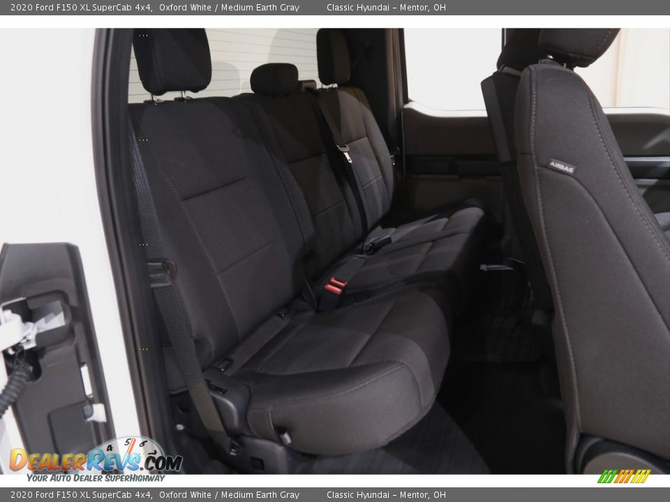 2020 Ford F150 XL SuperCab 4x4 Oxford White / Medium Earth Gray Photo #15