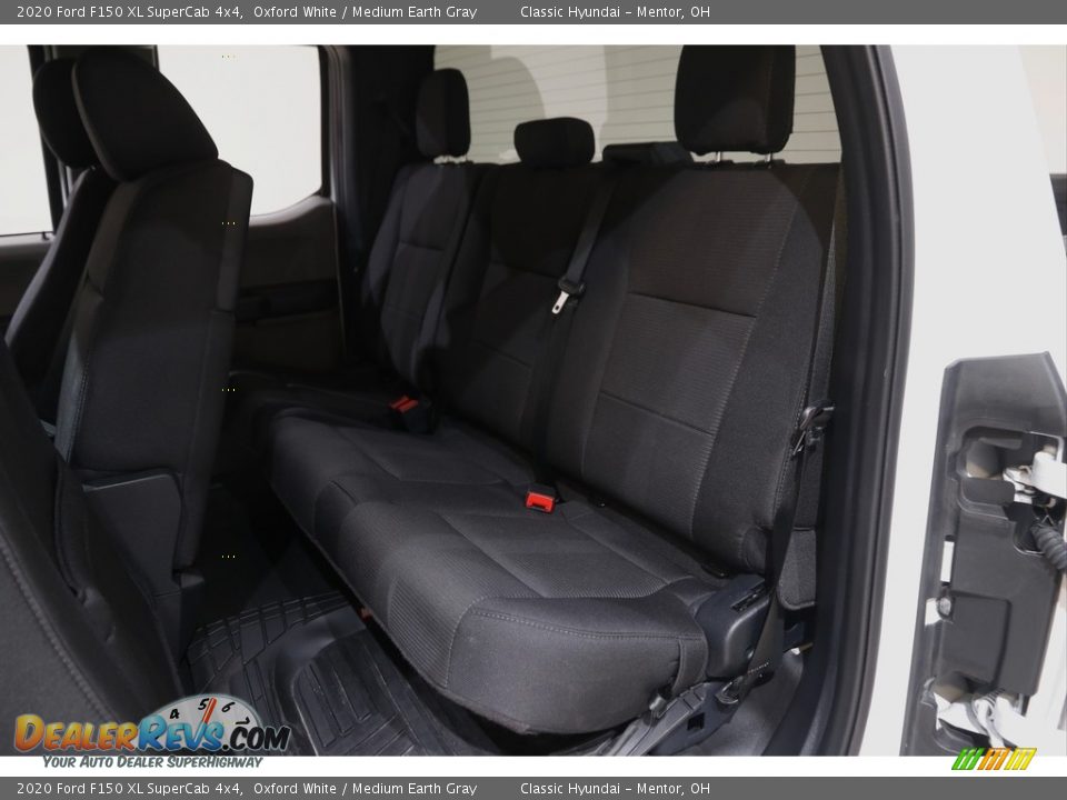 2020 Ford F150 XL SuperCab 4x4 Oxford White / Medium Earth Gray Photo #16