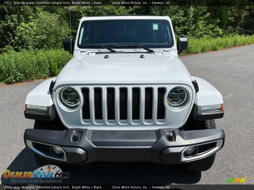 2022 Jeep Wrangler Unlimited Sahara 4x4 Bright White / Black Photo #3