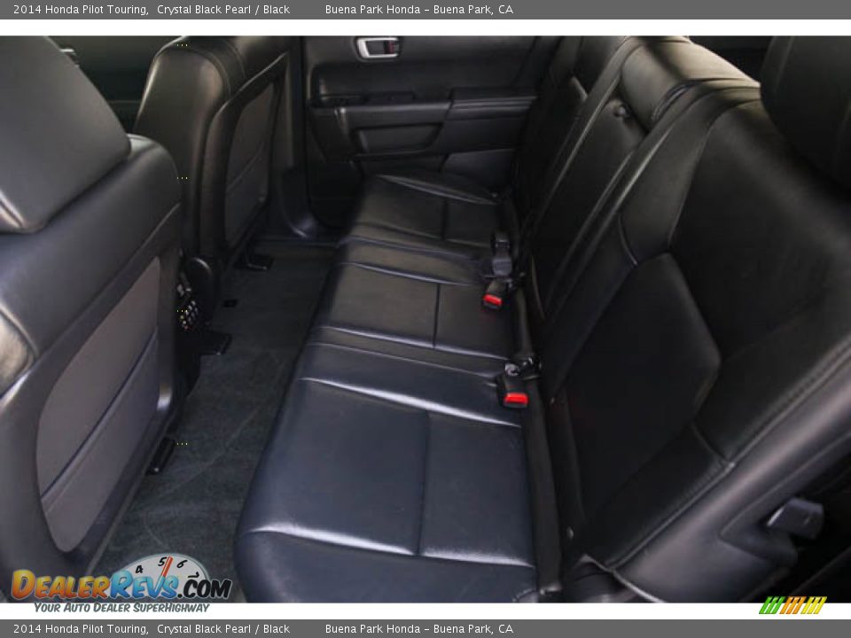 2014 Honda Pilot Touring Crystal Black Pearl / Black Photo #4