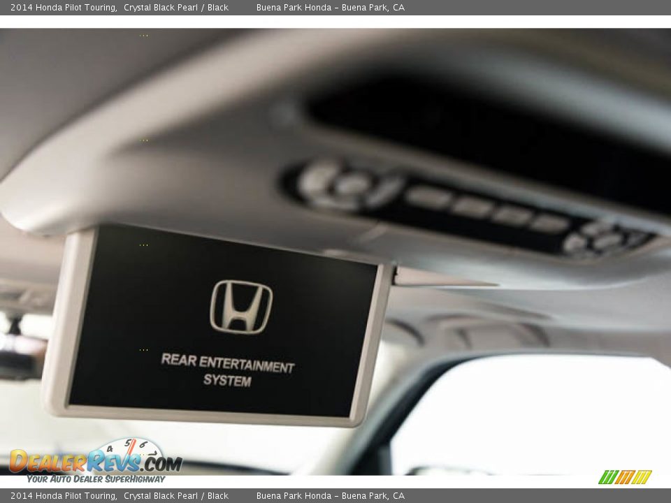 2014 Honda Pilot Touring Crystal Black Pearl / Black Photo #17