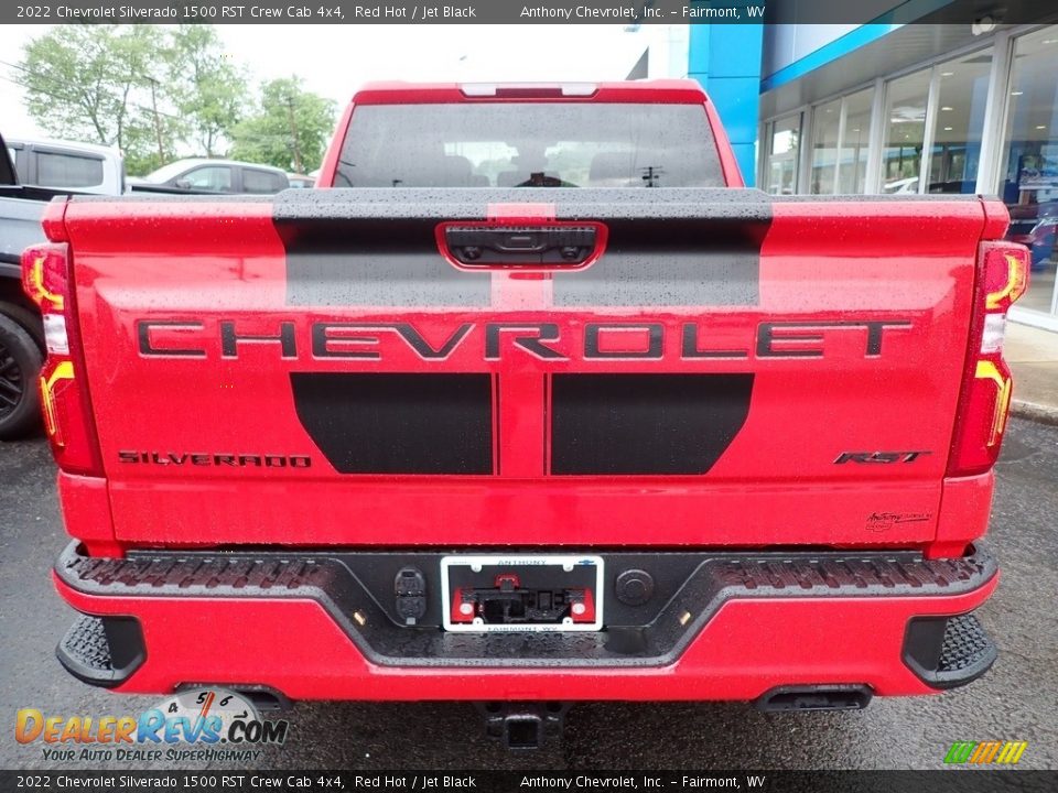 2022 Chevrolet Silverado 1500 RST Crew Cab 4x4 Red Hot / Jet Black Photo #4