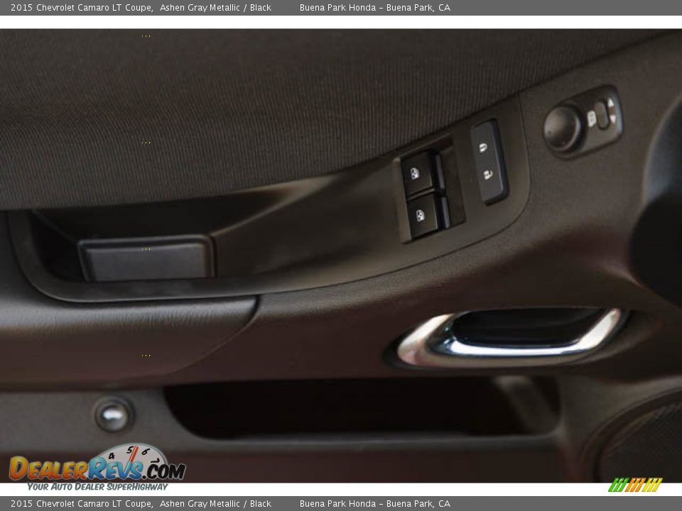 2015 Chevrolet Camaro LT Coupe Ashen Gray Metallic / Black Photo #25