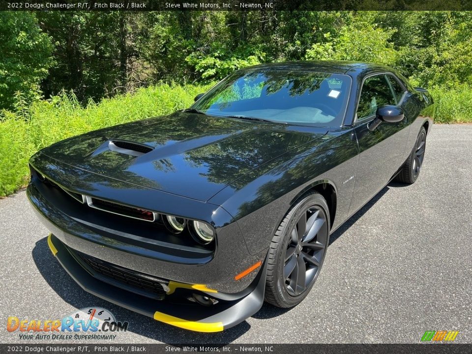 2022 Dodge Challenger R/T Pitch Black / Black Photo #2