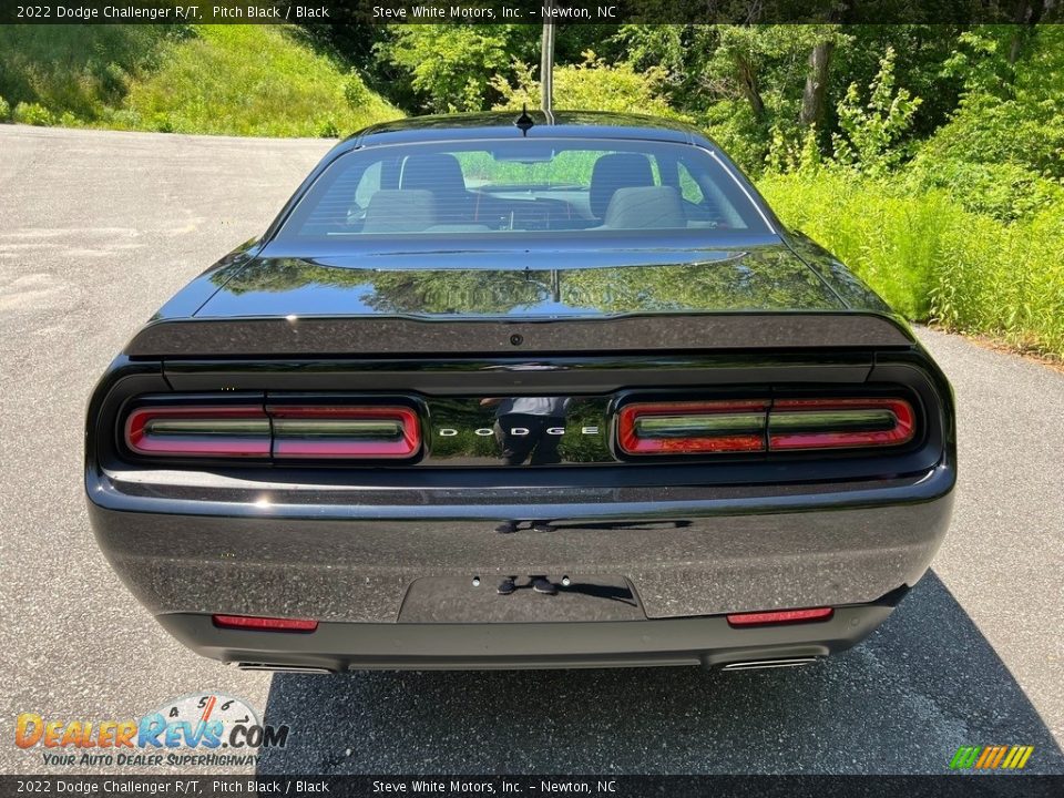 2022 Dodge Challenger R/T Pitch Black / Black Photo #7