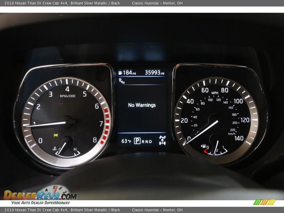 2019 Nissan Titan SV Crew Cab 4x4 Brilliant Silver Metallic / Black Photo #7