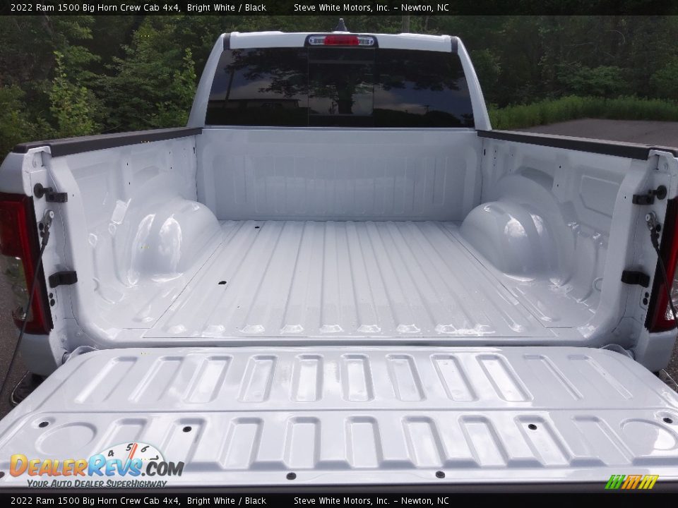 2022 Ram 1500 Big Horn Crew Cab 4x4 Bright White / Black Photo #7