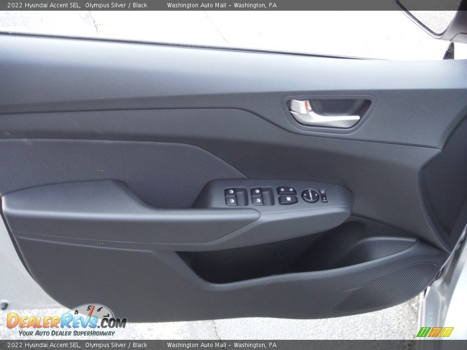 2022 Hyundai Accent SEL Olympus Silver / Black Photo #10