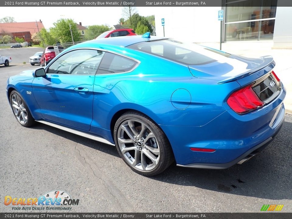 2021 Ford Mustang GT Premium Fastback Velocity Blue Metallic / Ebony Photo #3