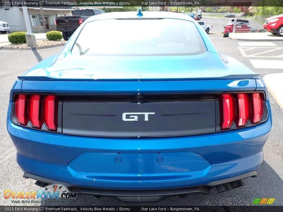 2021 Ford Mustang GT Premium Fastback Velocity Blue Metallic / Ebony Photo #4