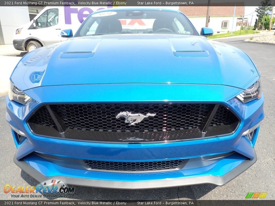 2021 Ford Mustang GT Premium Fastback Velocity Blue Metallic / Ebony Photo #8