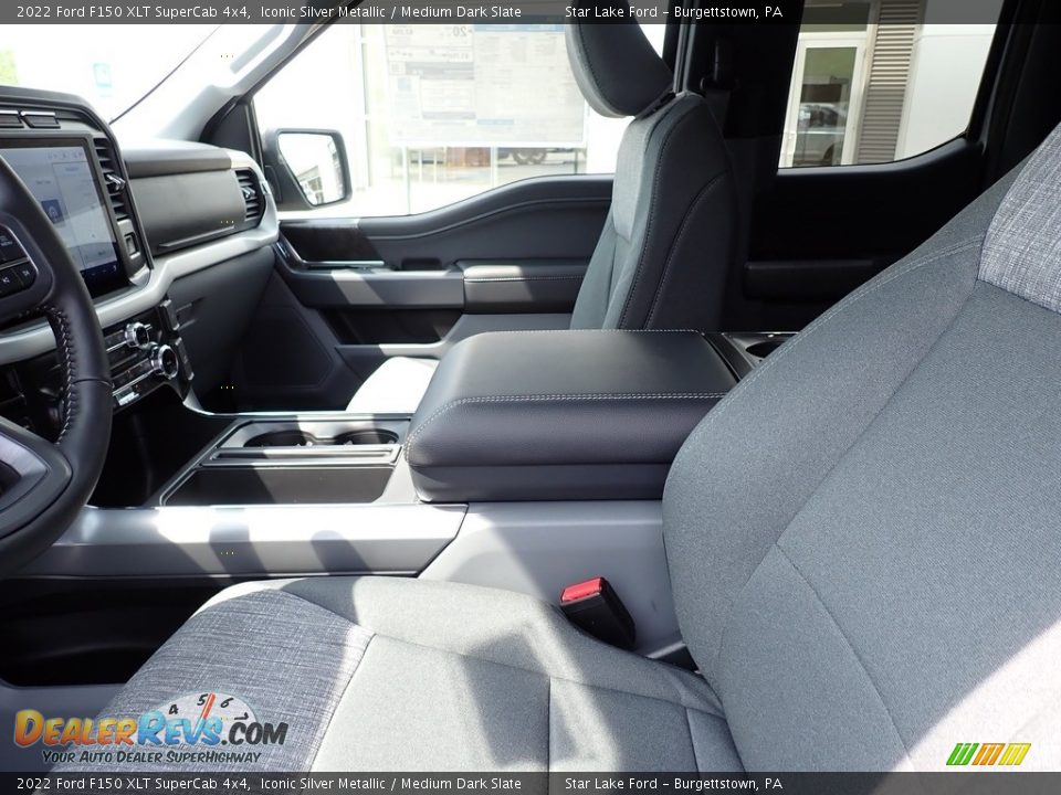 Front Seat of 2022 Ford F150 XLT SuperCab 4x4 Photo #9