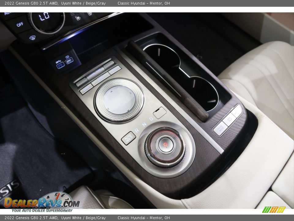 Controls of 2022 Genesis G80 2.5T AWD Photo #18
