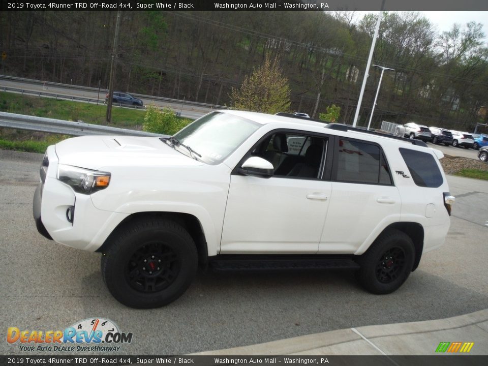 2019 Toyota 4Runner TRD Off-Road 4x4 Super White / Black Photo #11