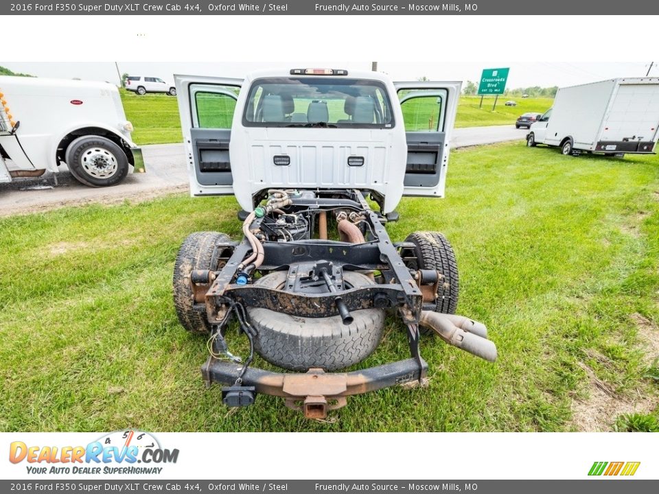 2016 Ford F350 Super Duty XLT Crew Cab 4x4 Oxford White / Steel Photo #26